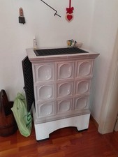 Stufa A Legna In Maiolica