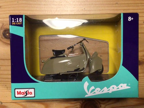 Maisto 34540 vespa mp5 - maisto,
