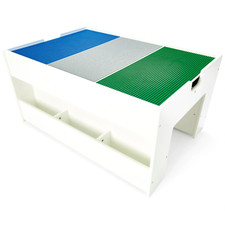 Tavolo in legno con vani