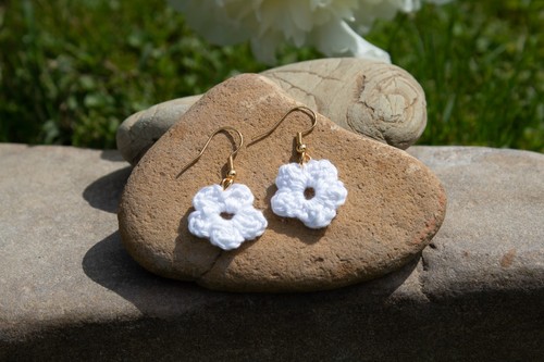 Orecchini fiore mini - , fatto