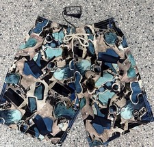 Costume da bagno nuovo con