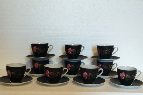 Tazzine nere con rosa - , in