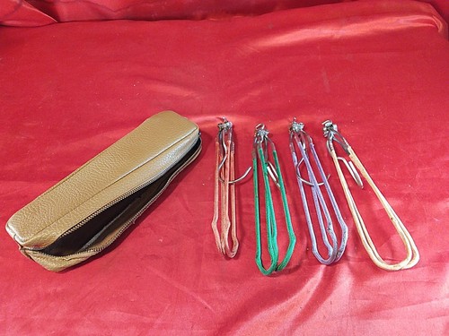 Vecchi appendiabiti da - 4,