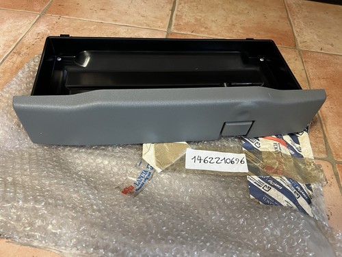Cassetto sotto sedile