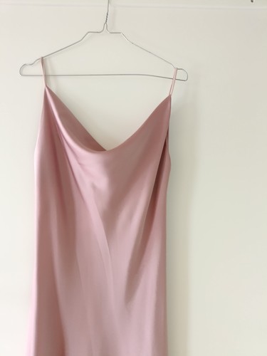 Abito lungo elegante rosa