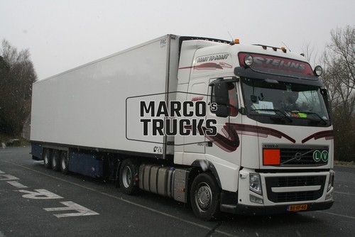 Foto camion volvo 460 - foto, fh