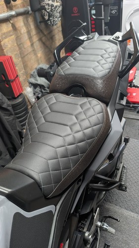 Custom yamaha tracer 900 - custom,