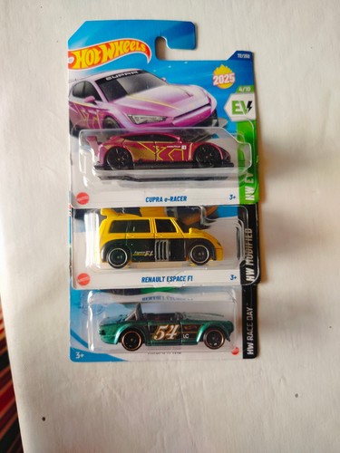 Hot wheels - 1/64,