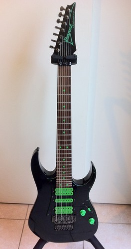 Ibanez uvbk green dot - green,