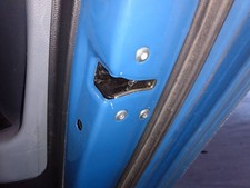 RIGHT REAR DOOR LOCK / 2527499