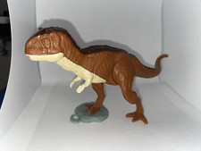 kinder gran sorpresa Pasqua 2024 Jurassic World Carnotauro