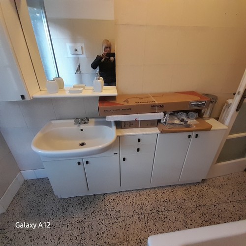 Mobile bagno con - con, usato