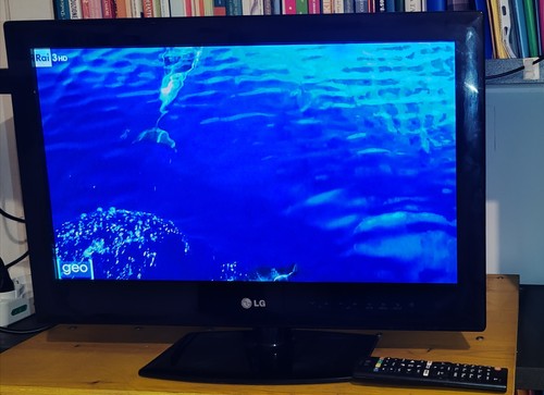 Led lcd con scatola - tv,