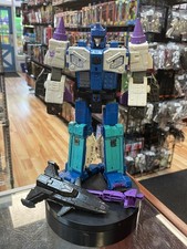 Dreadnaut & Decepticon
