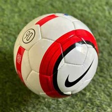 Nike Raro TOTALE 90 AEROW