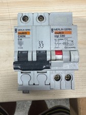 Interruttore Differenziale 2 Poli 10A Merlin Gerin C60N + Vigi C60 30mA