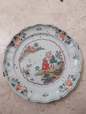 Piatto  Cm.42 In Maiolica Con Decoro A Pagode, FERNIANI ,Faenza 1750.