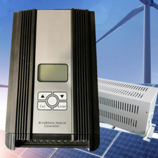 Regolatore di carica ibrido