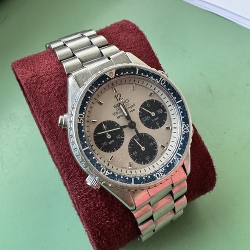 Seiko quartz chronograph - seiko,