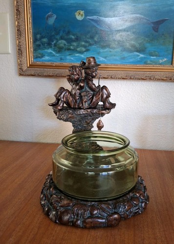 Vecchio acquario vintage anni
