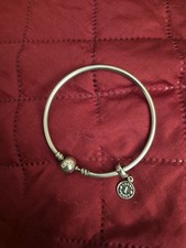 Bracciale Pandora con charm