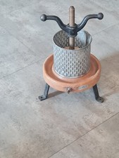 PRESSA DA TAVOLO FRUTTA UVA