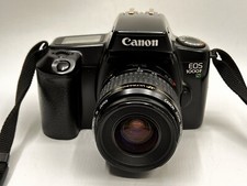 Canon EOS 1000F con Canon EF