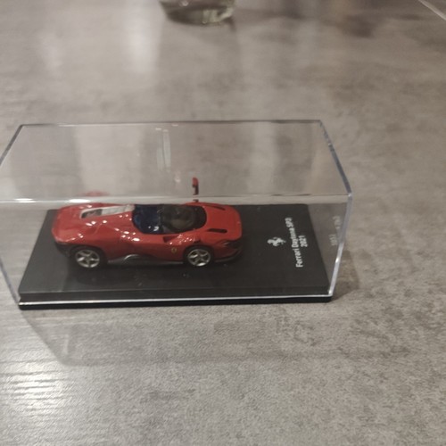 Modellino scala ferrari - scala, 1:64