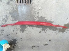 OEM Nissan  200sx S13 contorno centrale posteriore per fari versione EUROPEA