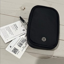 Lululemon Nano Pouch Clippable