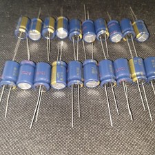 40 pezzi NUOVI TAPPI ORIGINALI