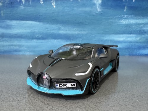 Bugatti divo grigio blu - divo, 1:43