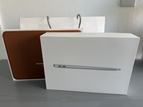Apple macbook air pollici - apple,