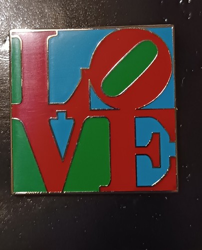 Robert indiana spilla clip - ,