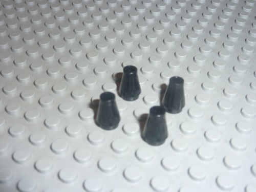 Black cones ref 4589 lego - cones,