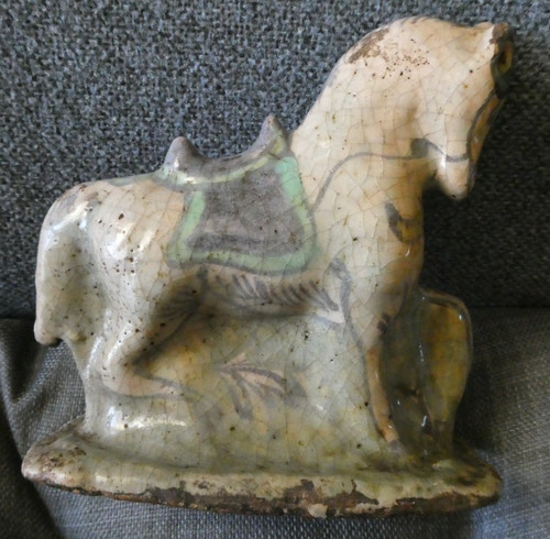 Antica figura cinese smaltata