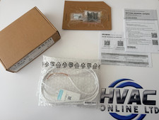 Fujitsu UTY-TFSXJ3 Adattatore