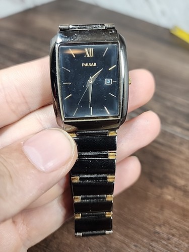 Pulsar black gold - ☆,