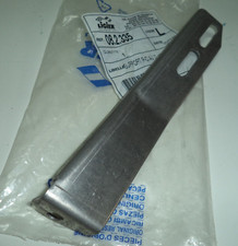 SUPPORTO PARAURTI ANTERIORE