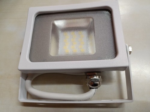 Faretto proiettore led ip65 - faretto-proiettore,