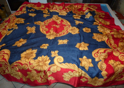 Beau grand foulard lanvin - et,