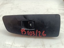 PULSANTIERA ANTERIORE DESTRA