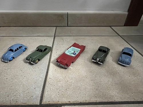 Pezzi dinky toys scala - n.5,