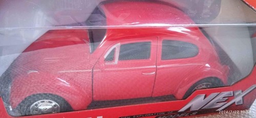 Modellino auto maggiolino