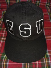 Cappello Supreme Spellout