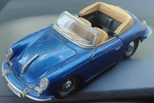 BURAGO 1/24 - Porsche 356 B