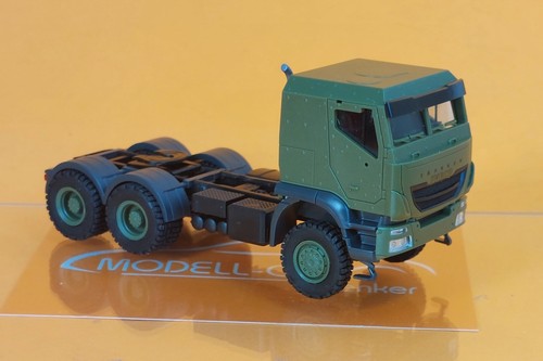 Herpa 746892 iveco trakker - iveco,