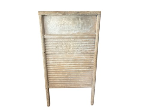 Antico lavabo primitivo - , in