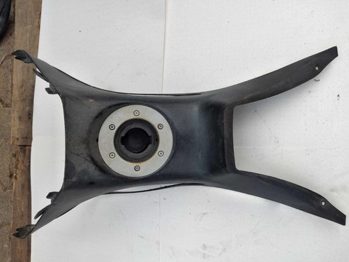 Plastica sopra serbatoio - plastica,