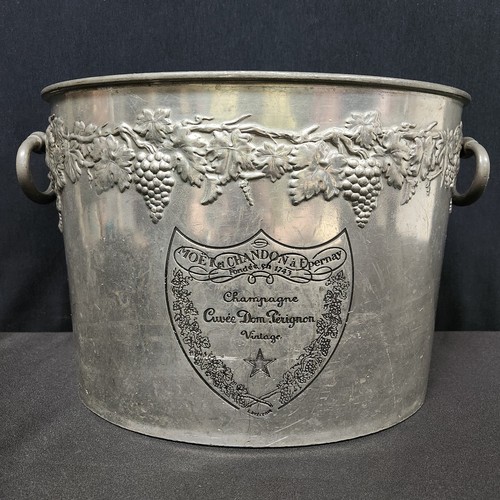 Vintage champagne cuvee dom - vintage,